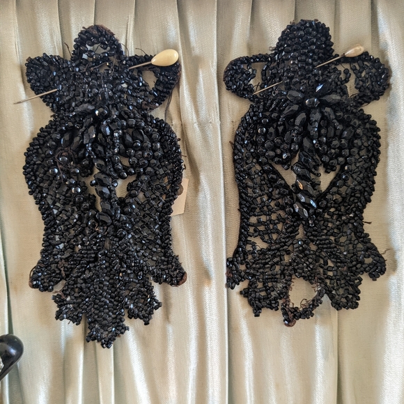 Victorian Vanity Set from the 1800s - Picture 5 of 7